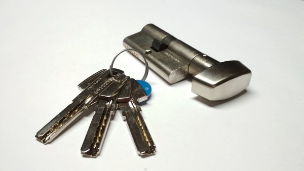 Imagen de Cilindro De Seguridad Multipunto Con perilla Tesa 60mm Niq