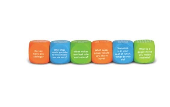Imagen de Cubos Let´s talk