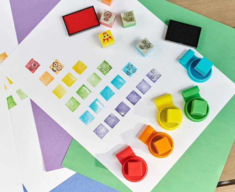 Imagen de Stampoline Park -Numberblocks. Sellos con tintas de colores