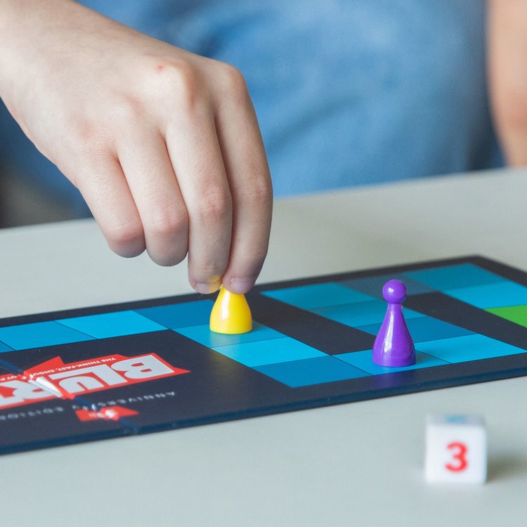 Imagen de Blurt! Edición 30º aniversario - Juego de preguntas y respuestas en inglés