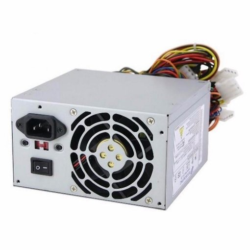 Fuente de alimentación genérica para PC de 500W en formato ATX para computadoras de uso doméstico y oficina.