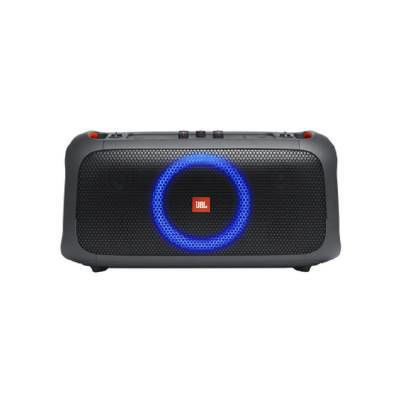 Parlante portátil JBL PartyBox On-The-Go Black con sonido JBL potente, luces dinámicas, conexión Bluetooth, batería recargable y micrófono inalámbrico para karaoke.
