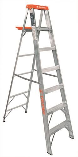 Imagen de ESCALERA ALUMINIO TIPO TIJERA 7 ESCALONES 2.13M TRUPER