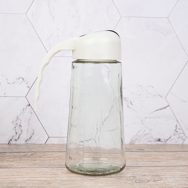 Imagen de ACEITERA VIDRIO 630ML TAPA Y MANGO PLASTICO 32471 Q50M1