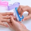 Imagen de Cepillos plasticos para uñas x 2pc-7x4x2cm.