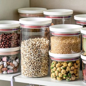 Imagen de Tarro de plástico con tapa hermética  700 ml