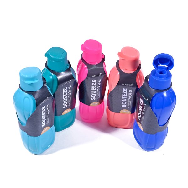 Imagen de BOTELLA DE PLASTICO DE COLORES DE 700 ML