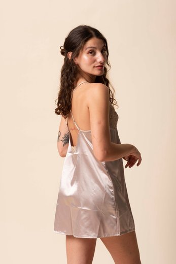 Imagen de Anastasia - Camisón de seda con encaje Rosa