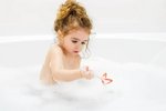 Imagen de Burbujero juguete de baño Boon