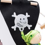 Imagen de Barco Pirata de madera con personajes y accesorios Bigjigs