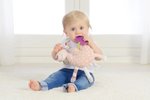 Imagen de Colgante peluche Claire el Camello sensorial