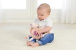 Imagen de Colgante peluche Claire el Camello sensorial