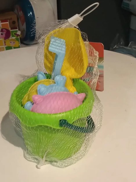 Imagen de Juego De Playa Chico 4 Moldes Pala Balde Rastrillo Bebe 18m+ Verde