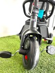 Imagen de Triciclo multifuncional, gira 360 y con pedales
