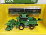 Imagen de Juguete Réplica de cosechadora Agrícola John Deere X9 1100 escala 1/64