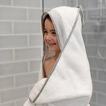 Imagen de Toalla grande de baño con mordillo  Doomoo- blanco
