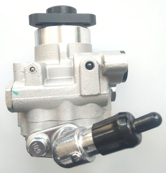 Imagen de BOMBA DIRECCION HIDRAULICA VW AMAROK DIESEL