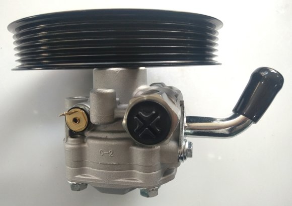 Imagen de BOMBA DIRECCION HIDRAULICA MITSUBISHI L200 2.5TD 2006