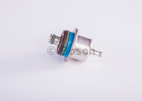 Imagen de REGULADOR PRESION CHEVROLET CORSA 1.6 MPFI 99 EN ADELANTE
