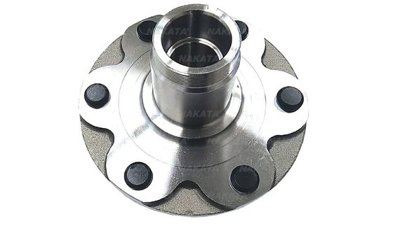 Imagen de MAZA DE RUEDA DEL TOYOTA HILUX 2016-2020 4X2 S/ABS 6 AGUJ.