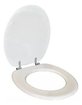 Imagen de Tapa de inodoro universal ovalada blanca de MDF con herrajes metálicos DMC