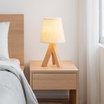 Imagen de LAMPARA Tripode Madera c/Pantalla 34.5cm H