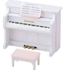 Imagen de SYLVANIAN PIANO