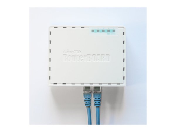 Imagen de MikroTik RouterBOARD hEX RB750Gr3 - Router - conmutador de 4 puertos - GigE