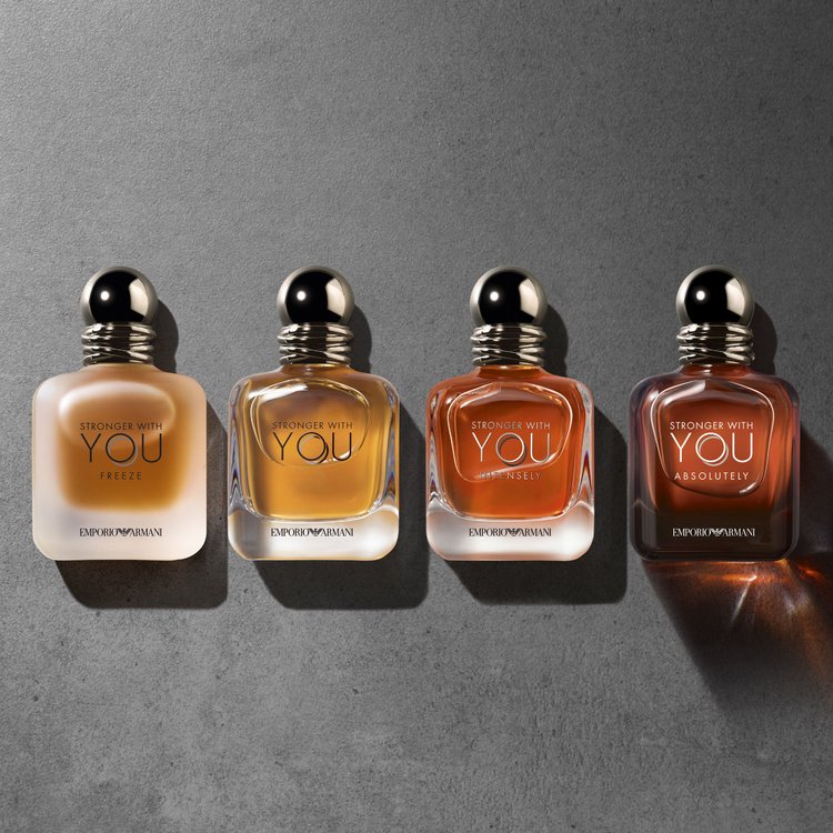 Imagen de Armani Stronger  Perfume de Hombre With You Absolutely 50 ml