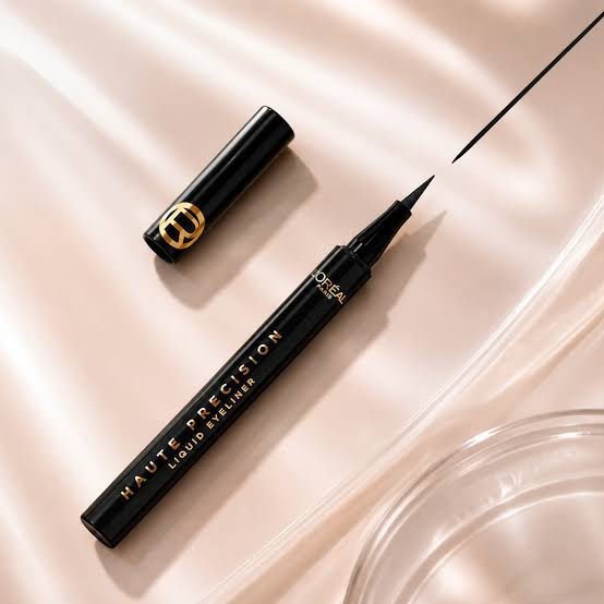 Imagen de Loreal Delineador Ojos Liquido De Precision Wp 10 Black