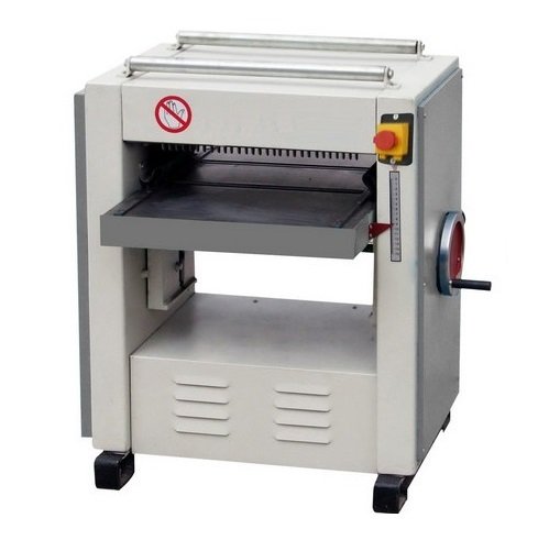 Imagen de Cepillo carpintero industrial 3 hp - 400 mm mono - Ynter Ind