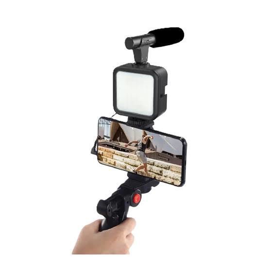 Imagen de KIT DE GRABACIÓN CELULAR LUZ LED MICRÓFONO TIK TOK YOUTUBE